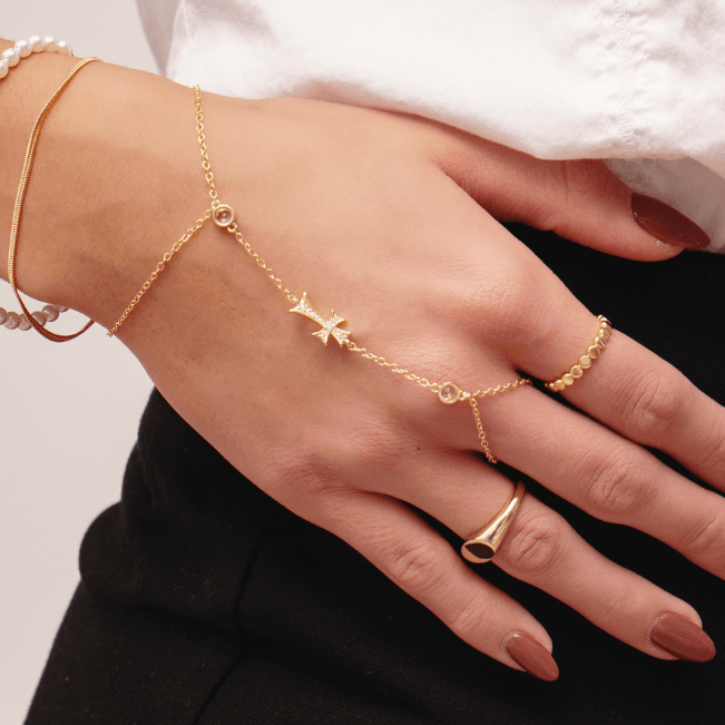 Double Cross Me Hand Chain