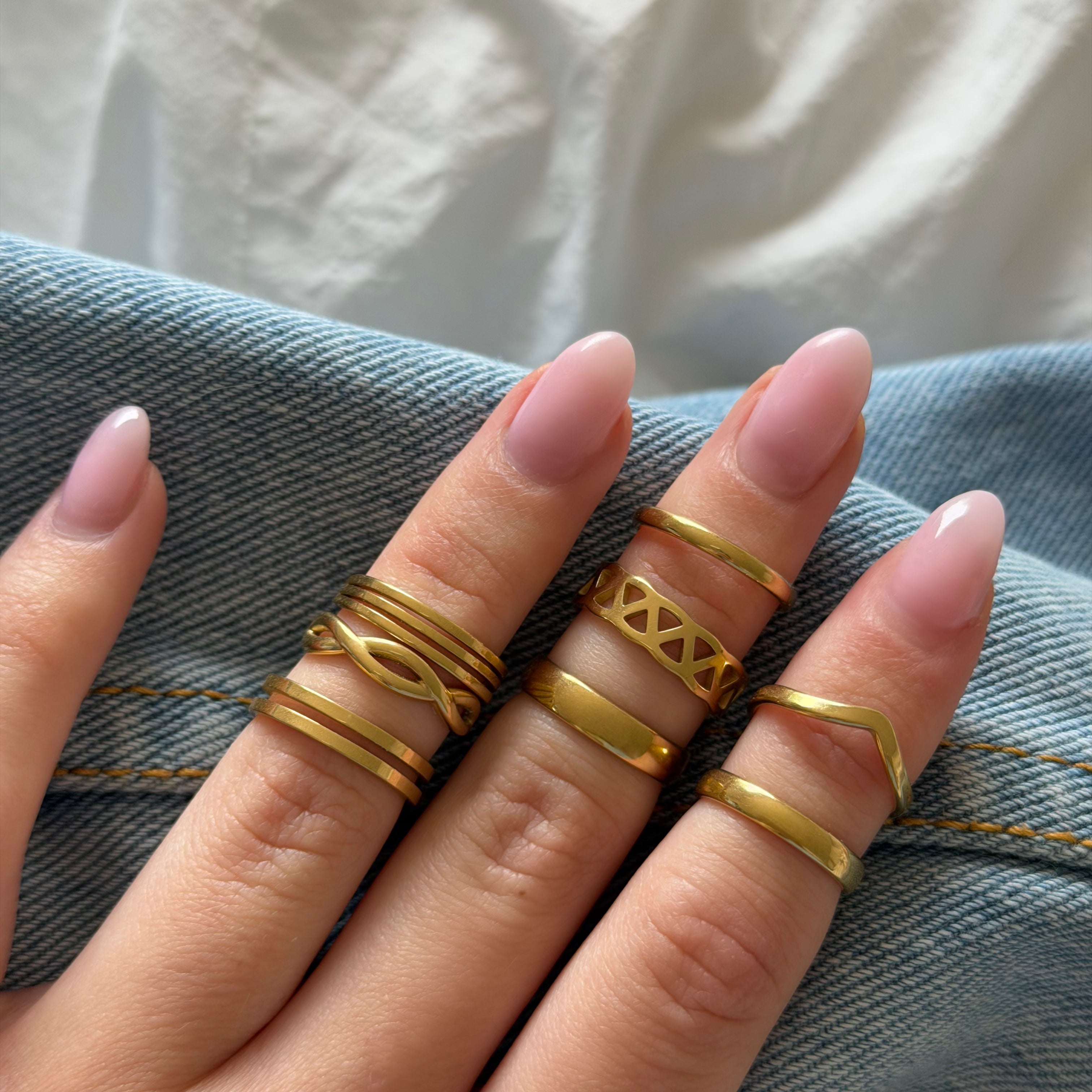 Evryday Midi Rings