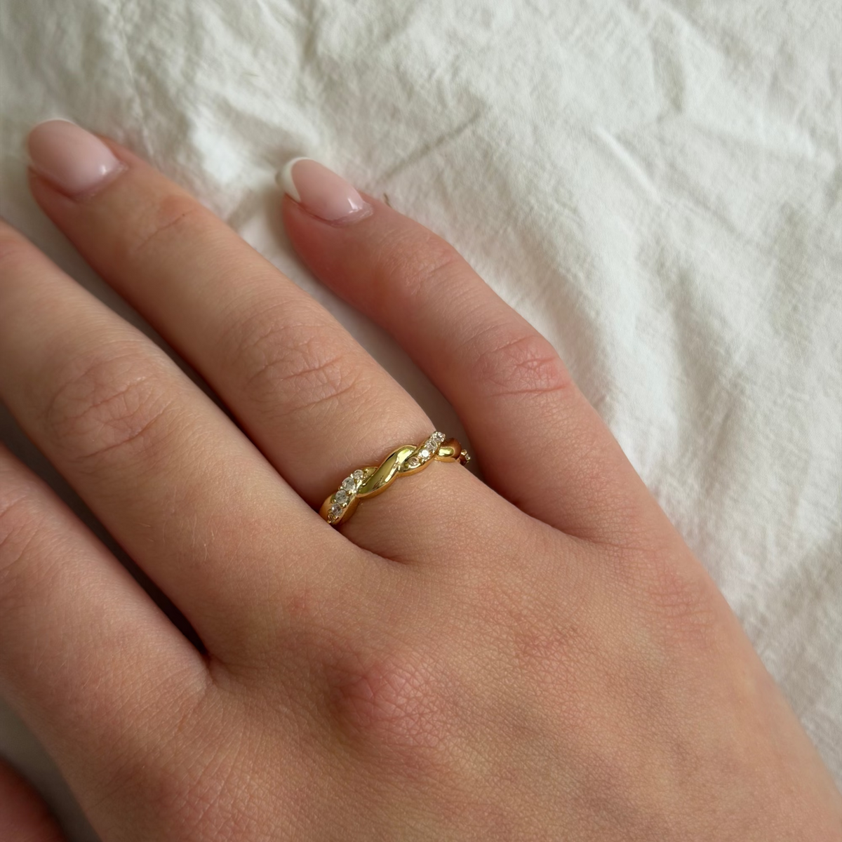 Twisted Love Ring