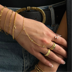 Evry Iconic Hand Chain