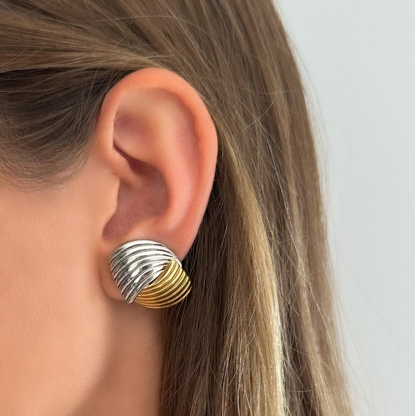 Strata Earrings - EVRYJEWELS