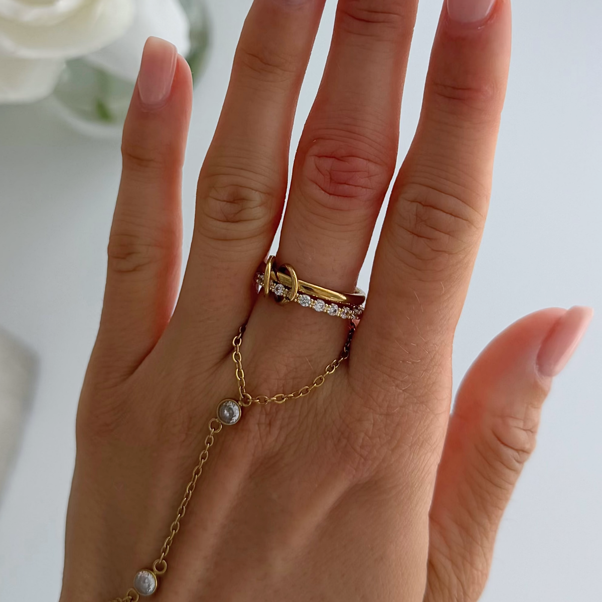 Lost in Hollywood Ring