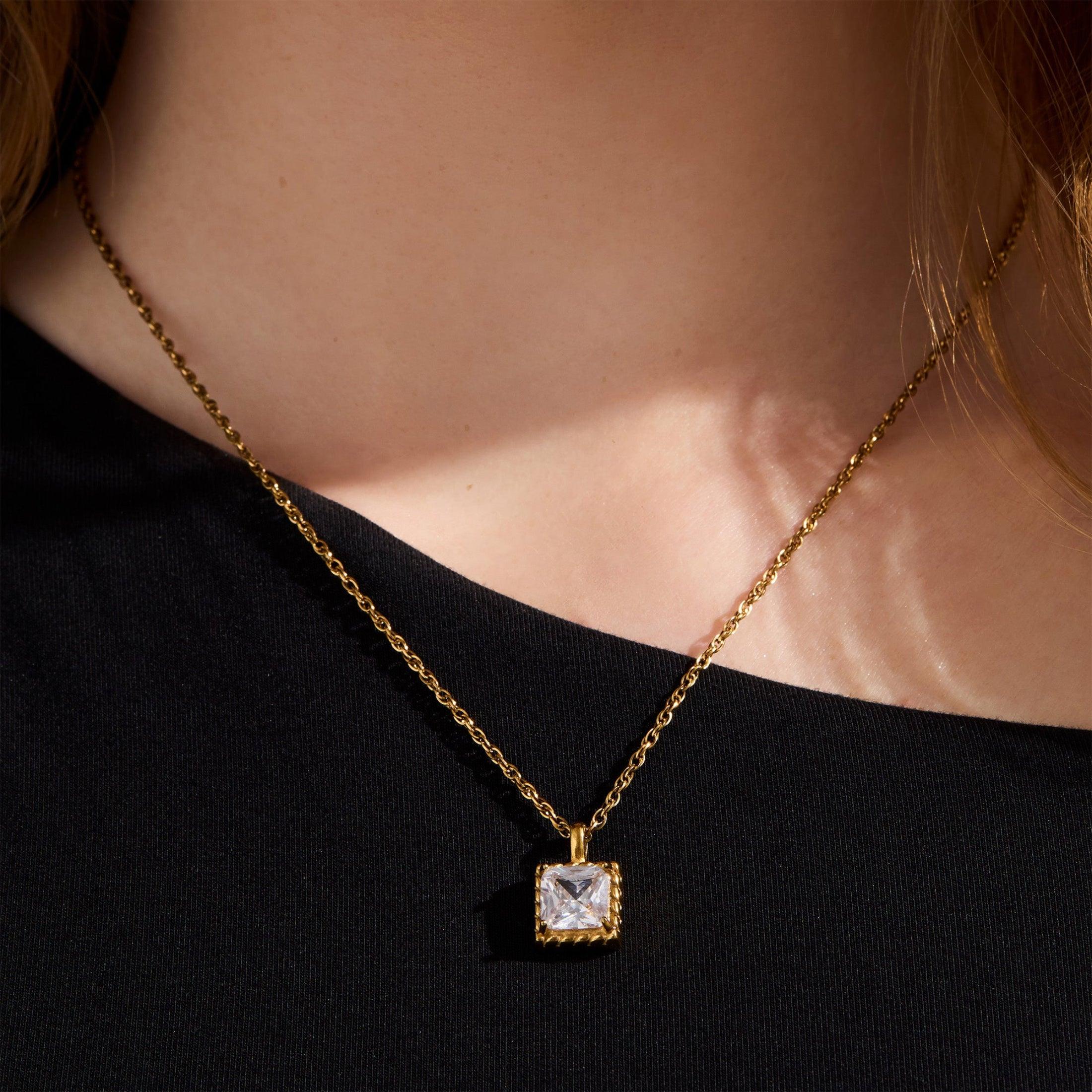 Classy Necklace